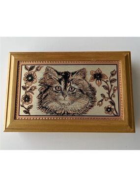 Wooden Keepsake Memory Jewellery Box Charming Cat Image Cat Lovers Gift